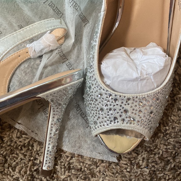 Lauren Lorraine Paula-3 Silver Heel - Picture 3 of 5